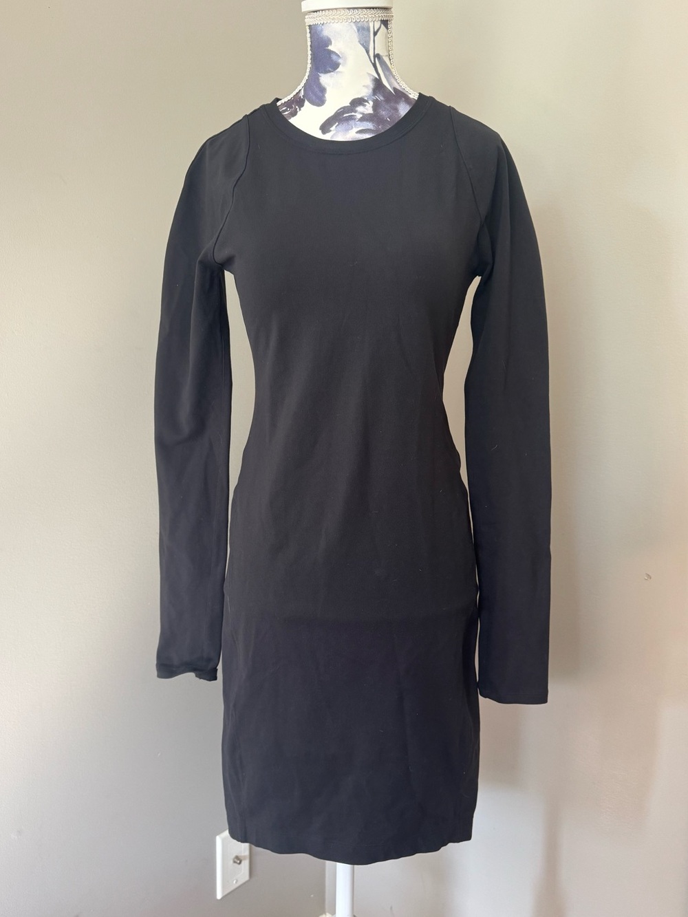 Black Lululemon Long Sleeve Contour Dress